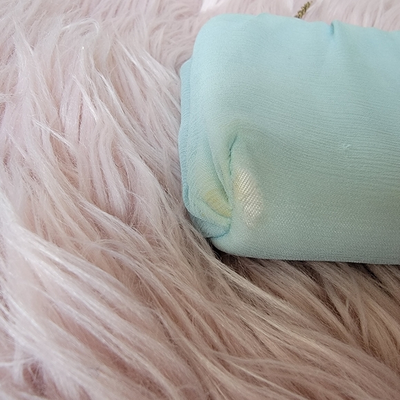 Vintage Powder Blue Clutch Purse - Picture 10 of 16